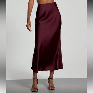 Red Violet Satin Finish Midi Skirt